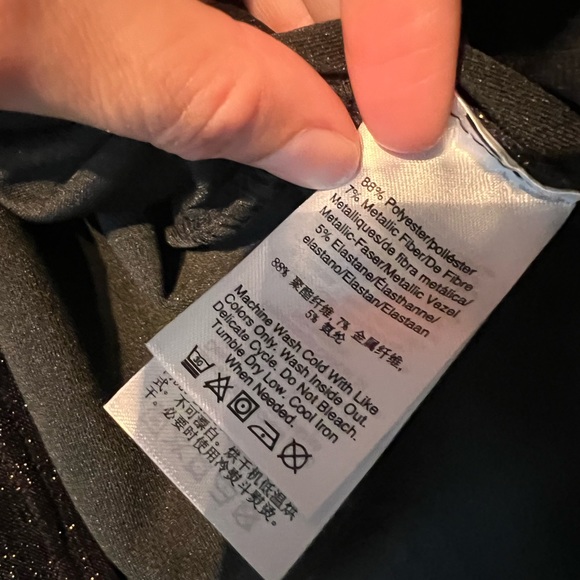 DKNY metallic structured shoulder crop sweater Small - Picture 6 of 6